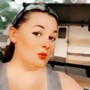 Meet your Posher, Brandi
